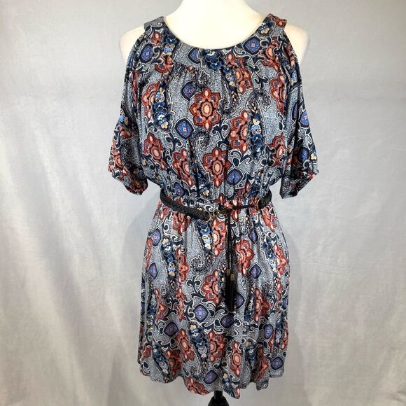 Paisley print tassel belted cold shoulder dress size small NWOT - Picture 1 of 7